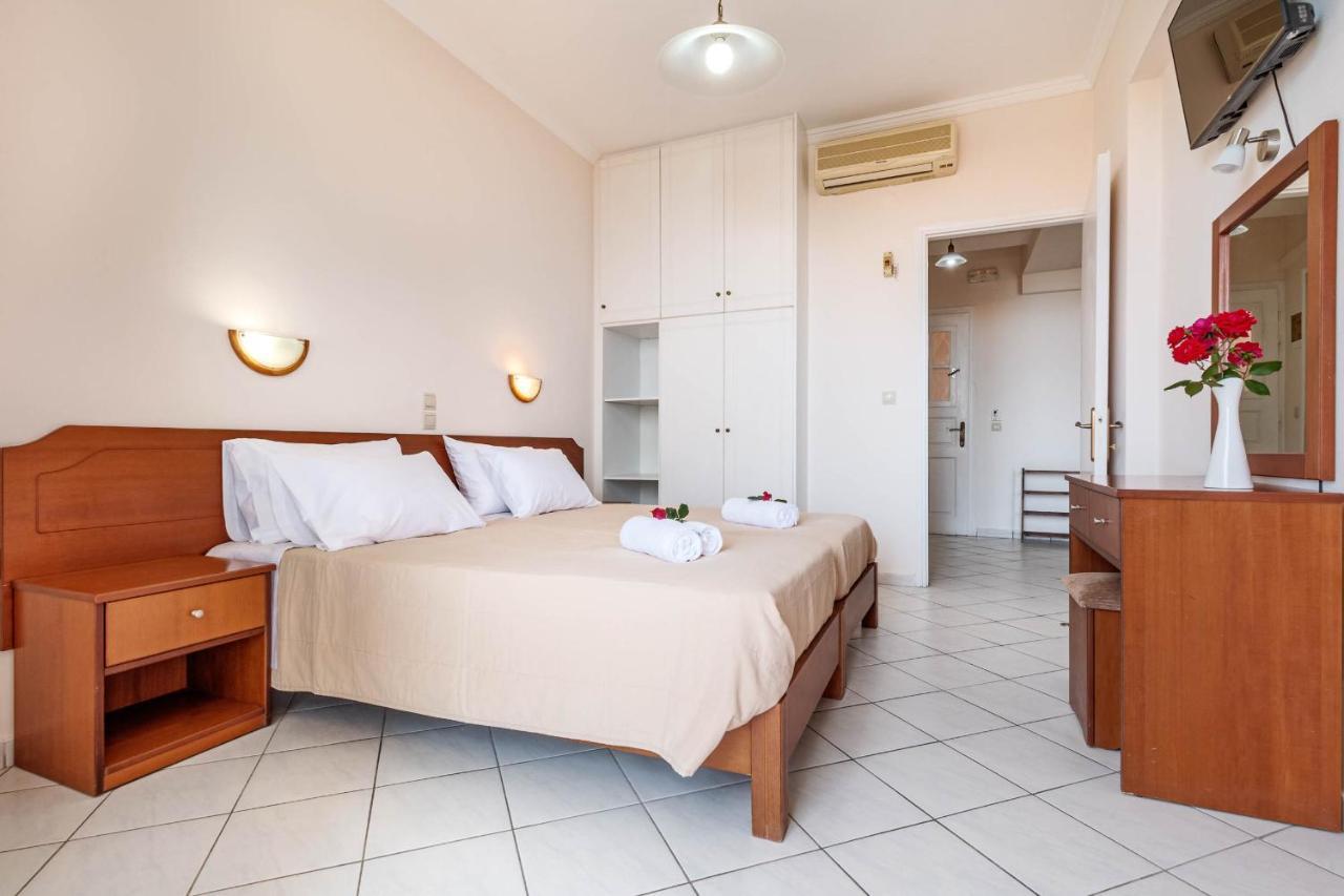 Lido Sofia Holidays Agios Gordios  Exteriör bild