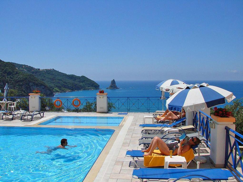 Lido Sofia Holidays Agios Gordios  Exteriör bild