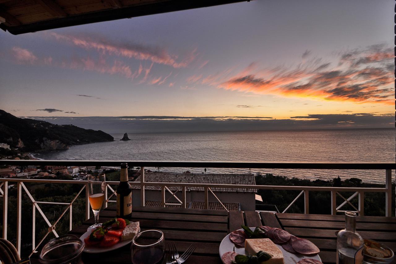 Lido Sofia Holidays Agios Gordios  Exteriör bild