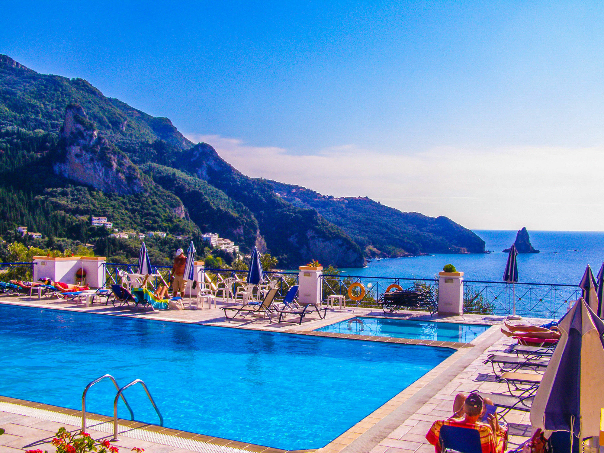Lido Sofia Holidays Agios Gordios  Exteriör bild